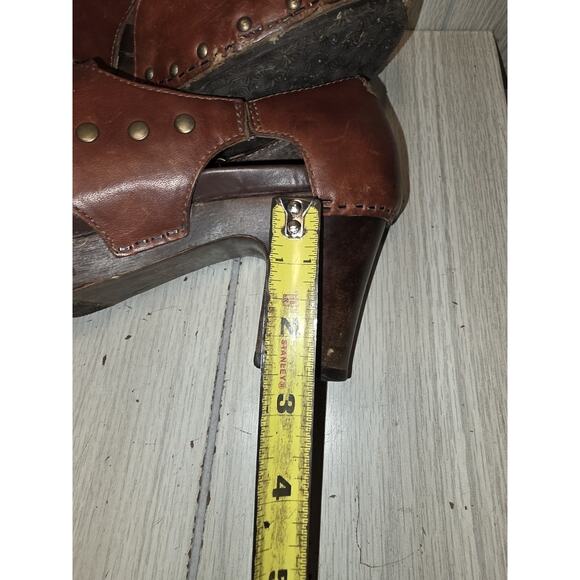 Dansko Ryders Brown Leather Clogs Studded Wood Block Heel Platform Size 9 Boho - Picture 9 of 11